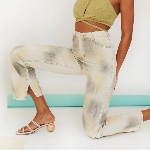 Cali Streets Tie Dye Jeans - Picture 3 of 4